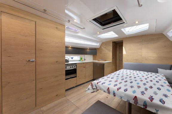 Image of Elana yacht #9