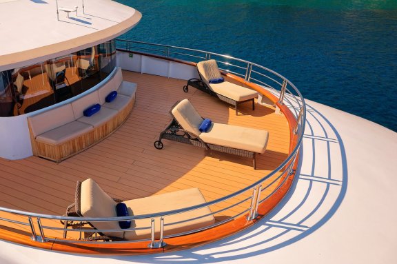 Image of Queen Eleganza yacht #5