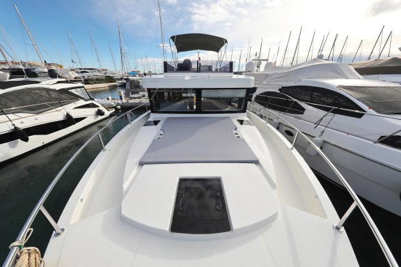 Image of Mackata yacht #12