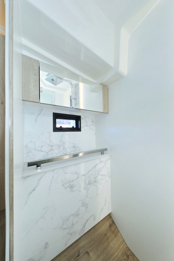 Image of Mackata yacht #36