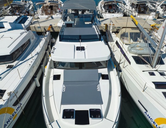 Image of Good Time yacht #12