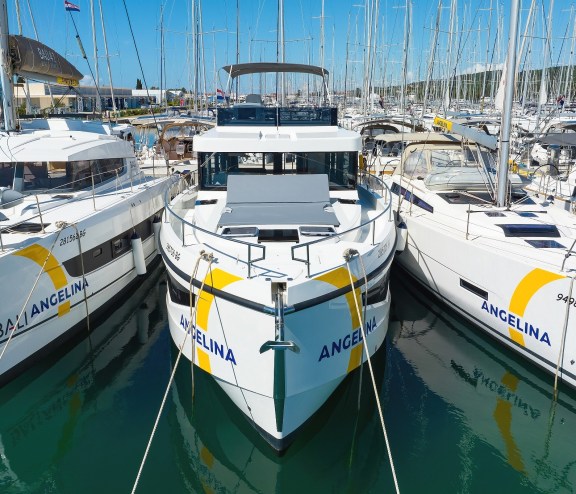 Image of Time Out yacht #46