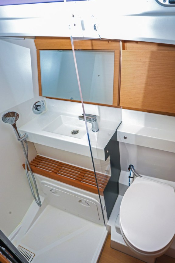 Image of Dreamcatcher yacht #21