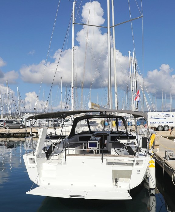 Image of Graceful Dancer yacht #3