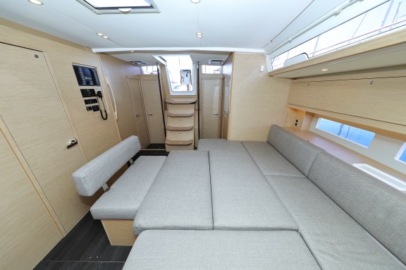 Image of Graceful Dancer yacht #47