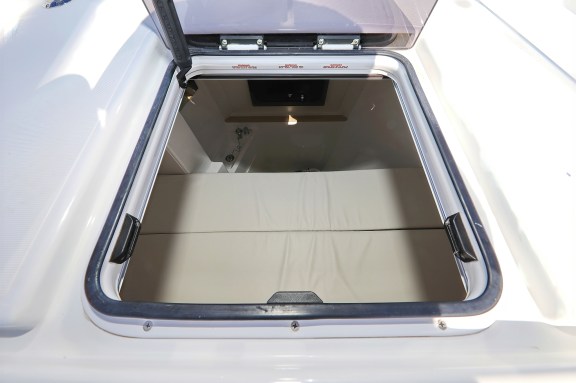 Image of Graceful Dancer yacht #50