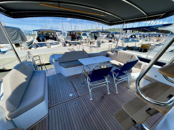 Image of Baby Blue yacht #10