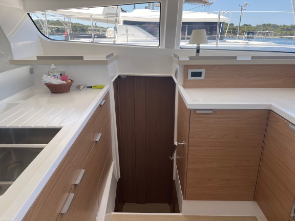 Image of Jackpot yacht #20