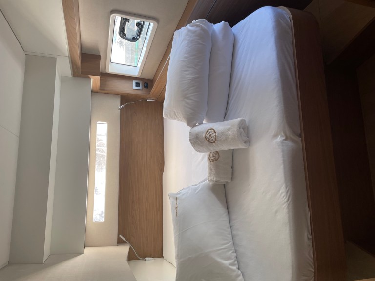 Image of Jackpot yacht #25