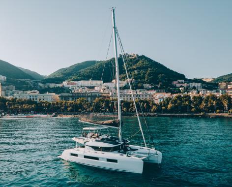 Image of Lady G yacht #11