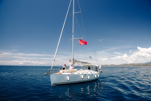 Image of Too Lucky yacht #7