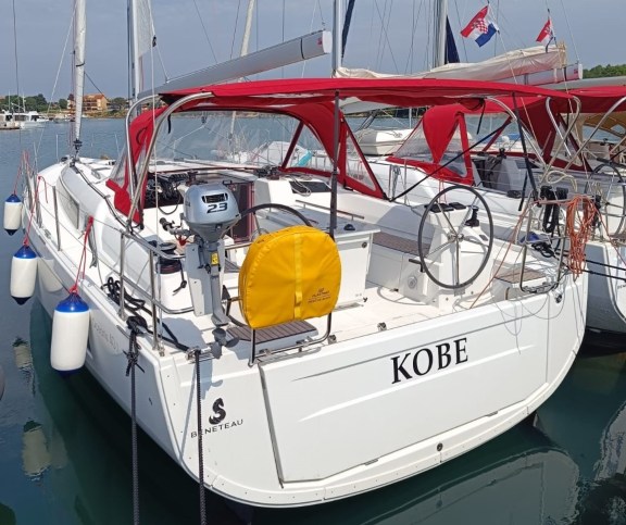 Image of Kobe yacht #5