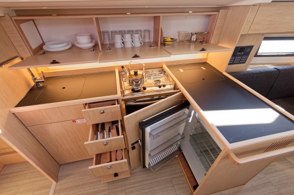 Image of Skye yacht #17