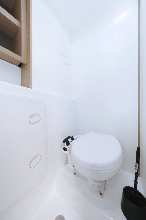 Image of Equator yacht #31