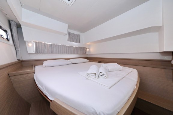 Image of Zara yacht #26