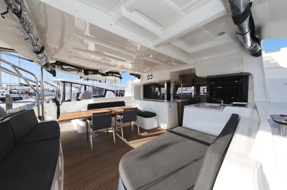 Image of Ship Happens yacht #11