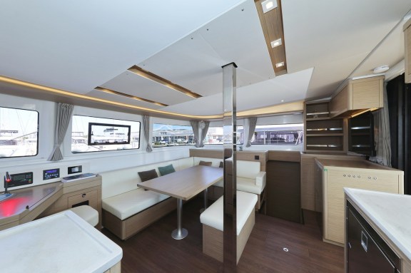 Image of Ship Happens yacht #14