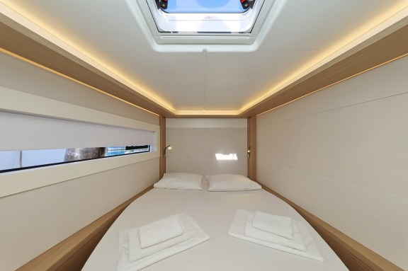 Image of Ship Happens yacht #26