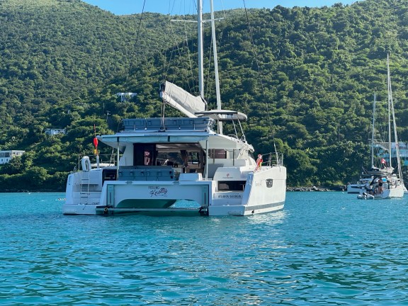 Image of Feeling Knotty yacht #3