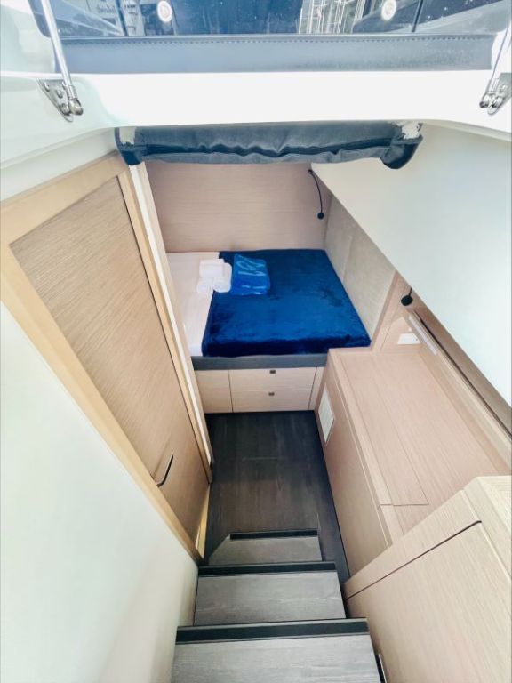 Image of Feeling Knotty yacht #16