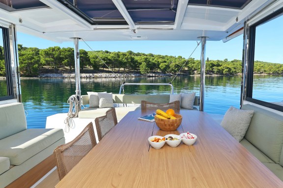 Image of Mela yacht #21