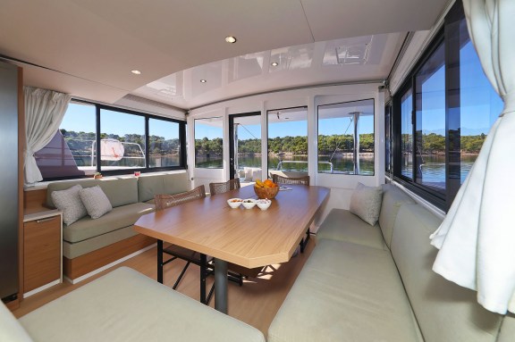 Image of Mela yacht #30