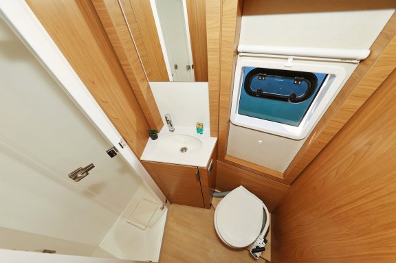 Image of Mela yacht #35