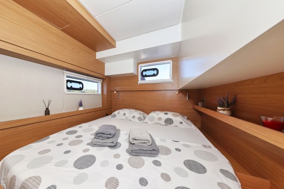 Image of Mela yacht #37