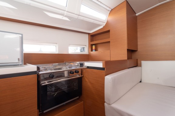 Image of Sea Pearl yacht #12