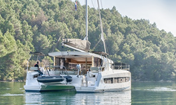 Image of First Flirt yacht #8