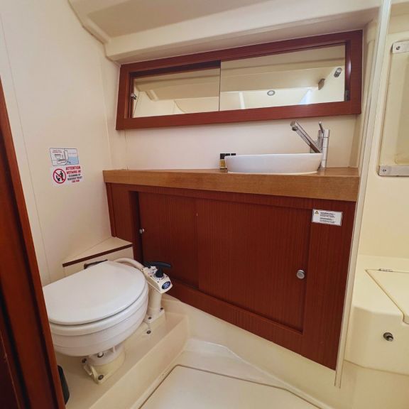 Image of Ivy yacht #16