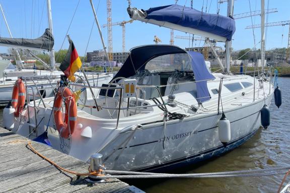 Image of Moulin Rouge yacht #6