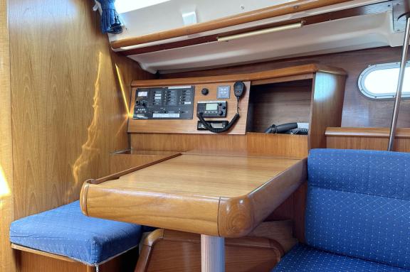 Image of Moulin Rouge yacht #17