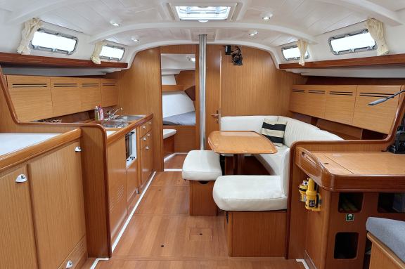 Image of Fame yacht #12