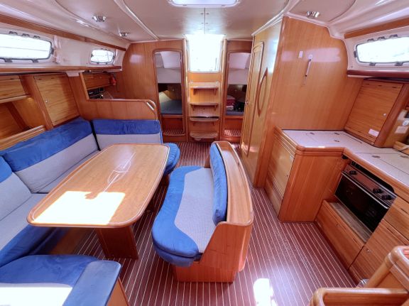 Image of Foxi yacht #13