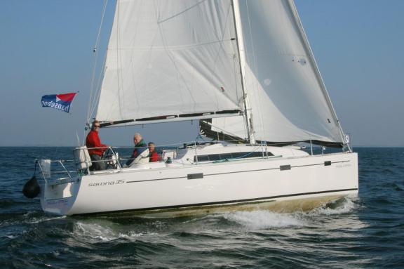 Image of Piccola Strega yacht #6