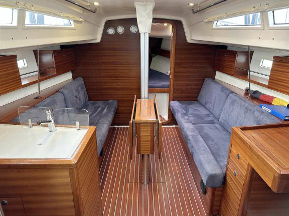 Image of Piccola Strega yacht #10