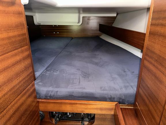 Image of Piccola Strega yacht #16