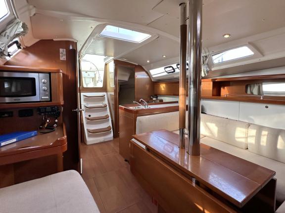 Image of Summertime yacht #12