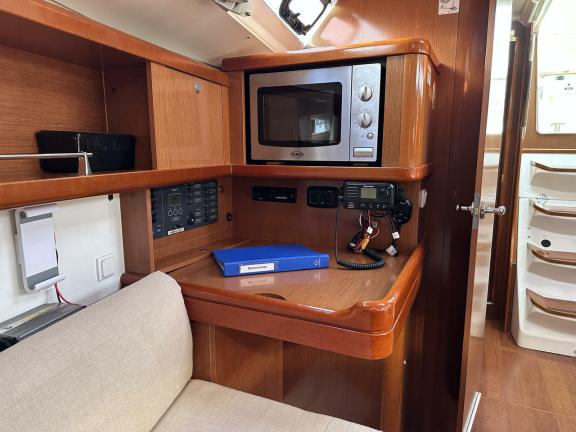 Image of Summertime yacht #13