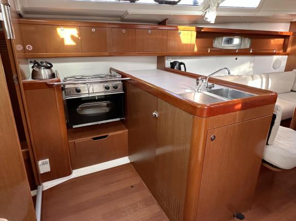 Image of Summertime yacht #14