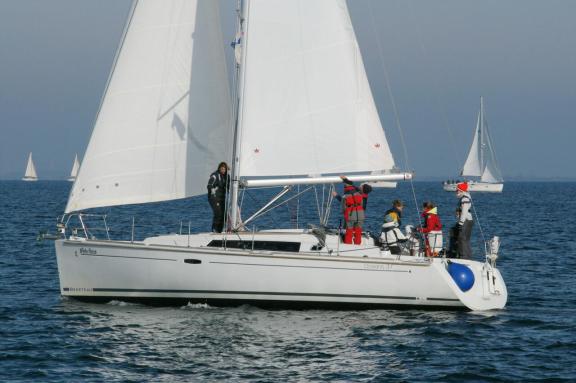 Image of White Horse yacht #6