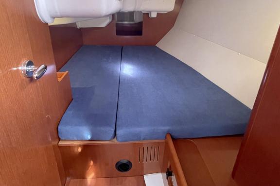 Image of White Horse yacht #18