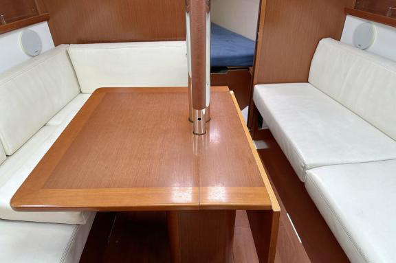 Image of Sunshine yacht #16