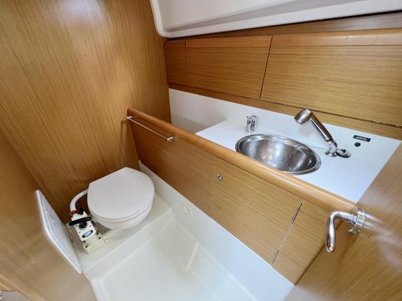 Image of Thunder yacht #15