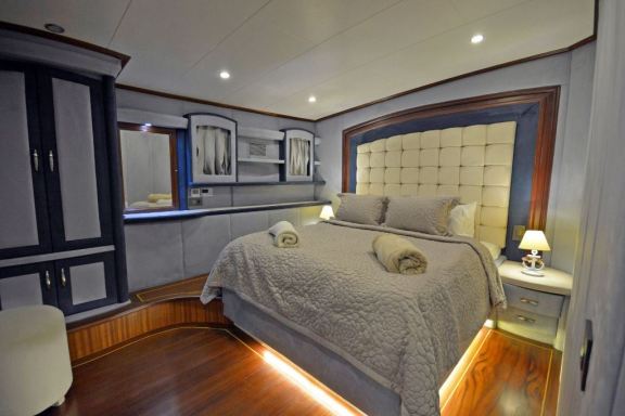 Image of Bella Mare yacht #24
