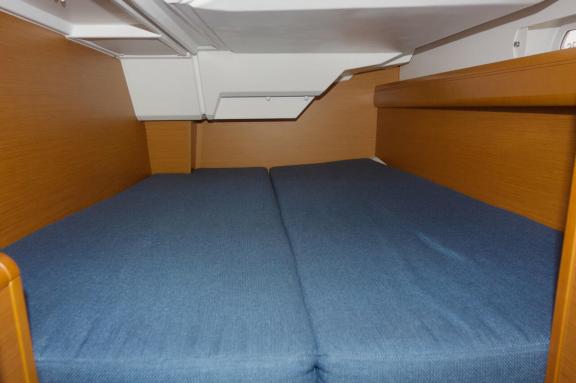 Image of Pluto yacht #15