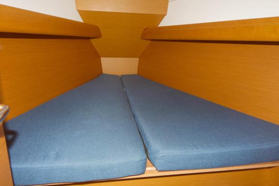 Image of Pluto yacht #14