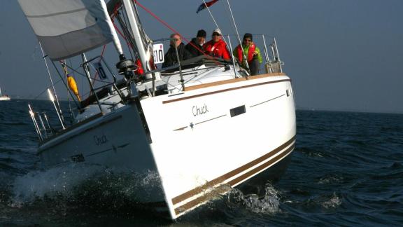 Image of Chuck yacht #10