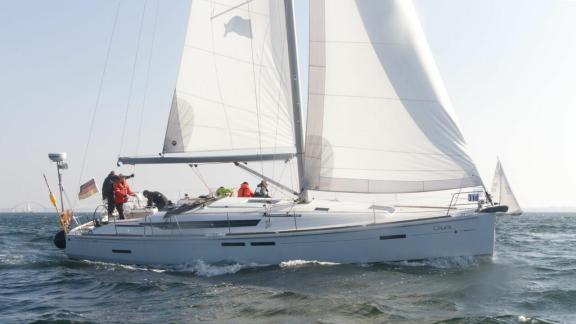 Image of Chuck yacht #12